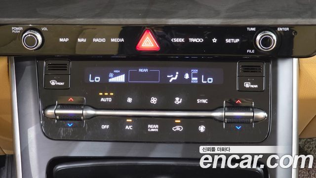 Kia Carnival (IV) Diesel 9-Seater Prestige 2023 — фото 19
