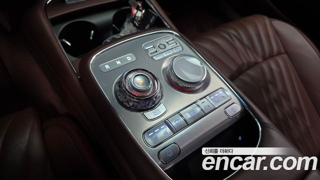 Genesis G90 (RS4) Gasoline 3.5 Turbo AWD 2022 — фото 9