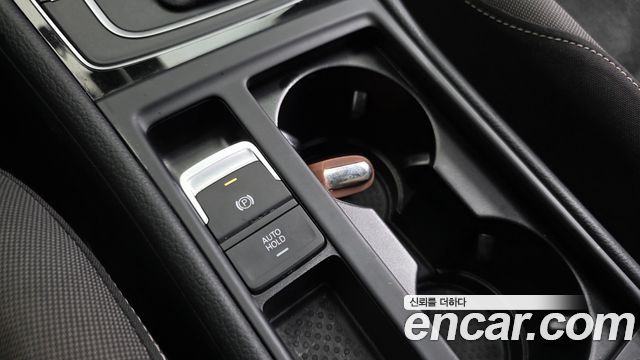 Volkswagen Golf (VII) 2.0 TDI 2016 — фото 18