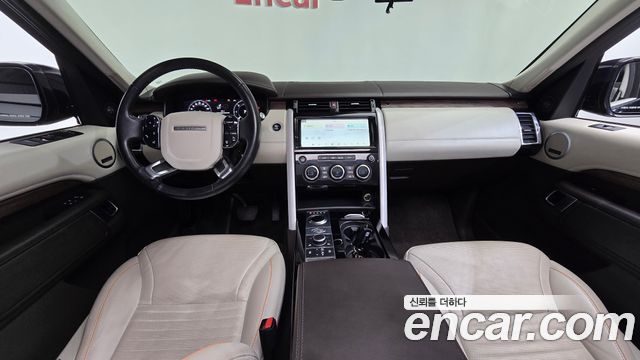 Land Rover Discovery 5 3.0 SD6 HSE Luxury 2020 — фото 7