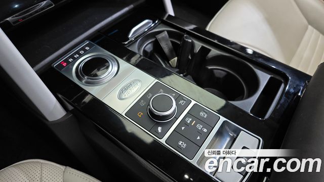 Land Rover Discovery 5 3.0 SD6 HSE Luxury 2020 — фото 9