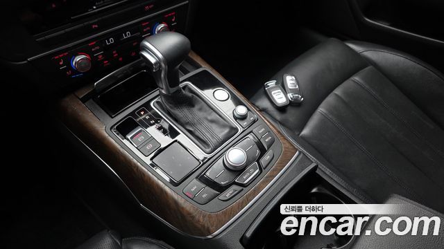 Audi A6 3.0 TFSI Quattro Dynamic C7 2012 — фото 9