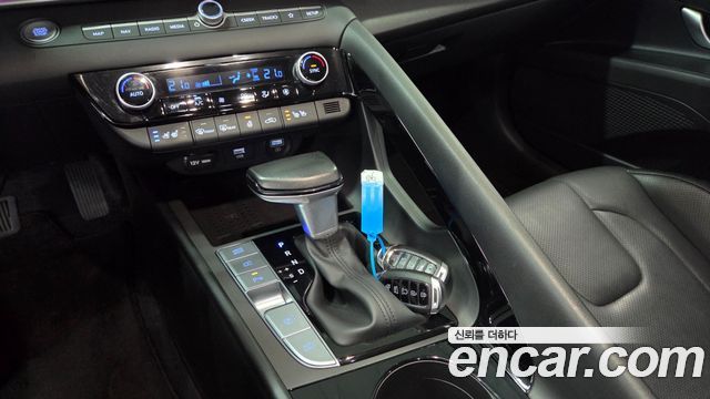 Hyundai Avante (CN7) 1.6 Inspiration 2023 — фото 9