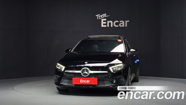 Mercedes-Benz A-Class (W177) A220 Hatchback 2021 — фото 3