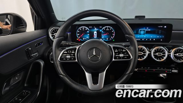 Mercedes-Benz A-Class (W177) A220 Hatchback 2021 — фото 17