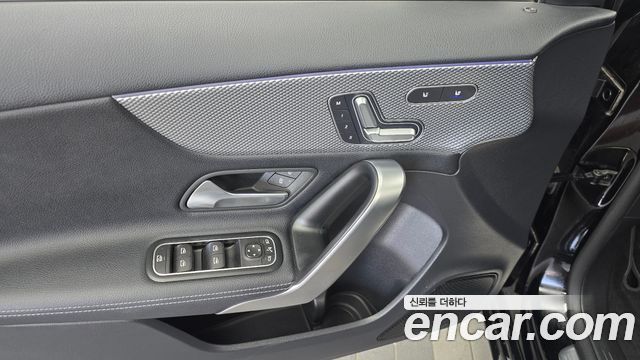 Mercedes-Benz A-Class (W177) A220 Hatchback 2021 — фото 33
