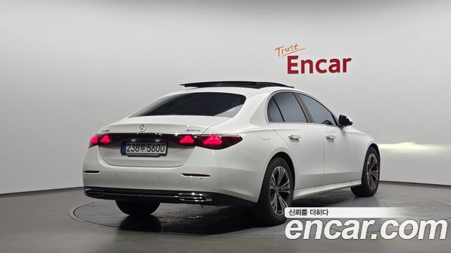 Mercedes-Benz E-Class (W214) E200 Avantgarde 2025 — фото 2