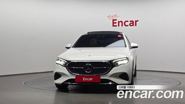 Mercedes-Benz E-Class (W214) E200 Avantgarde 2025 — фото 3