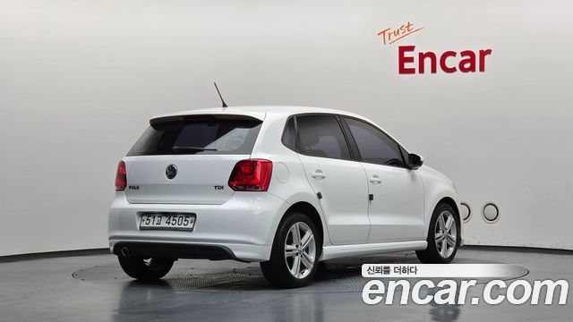 Volkswagen Polo 1.6 TDI R-Line 5th 2014 — фото 2