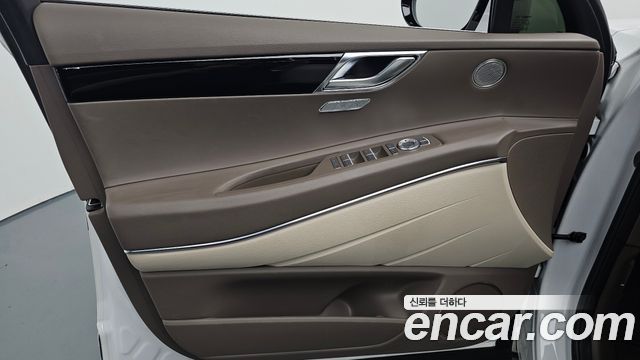 Genesis GV80 2.5T Gasoline 2WD 2023 — фото 24