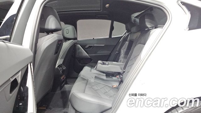 BMW 5 Series (G60) 530i xDrive M Sport 2026 — фото 26