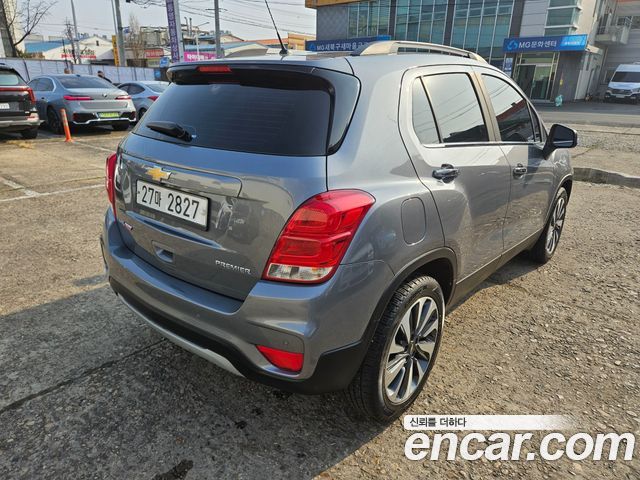 Chevrolet Trax 1.4 Premier 2019 — фото 3