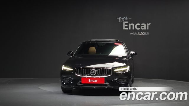 Volvo S60 (III) B5 Ultimate Bright 2023 — фото 3