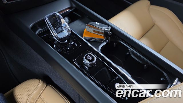 Volvo S60 (III) B5 Ultimate Bright 2023 — фото 9