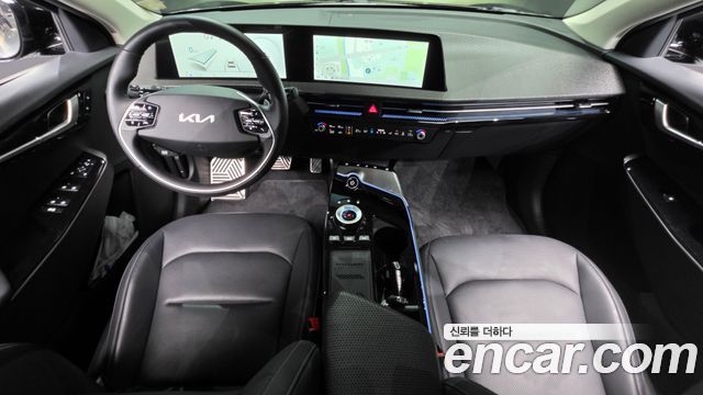 Kia EV6 Long Range Earth 2023 — фото 7