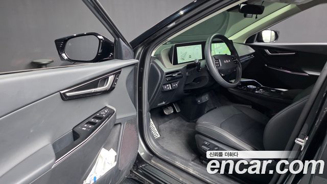 Kia EV6 Long Range Earth 2023 — фото 10