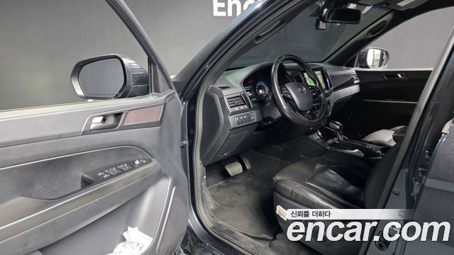 KG Mobility (SsangYong) Rexton Sports Diesel 2.2 4WD Prestige 2021 — фото 10