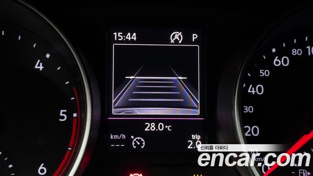 Volkswagen Tiguan (II) 2.0 TDI Premium 2018 — фото 19