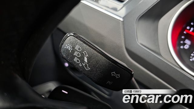 Volkswagen Tiguan (II) 2.0 TDI Premium 2018 — фото 27