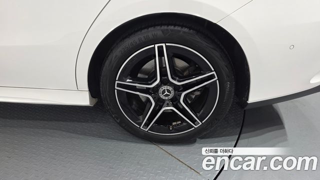 Mercedes-Benz CLA-Class (C118) CLA250 4MATIC 2020 — фото 21