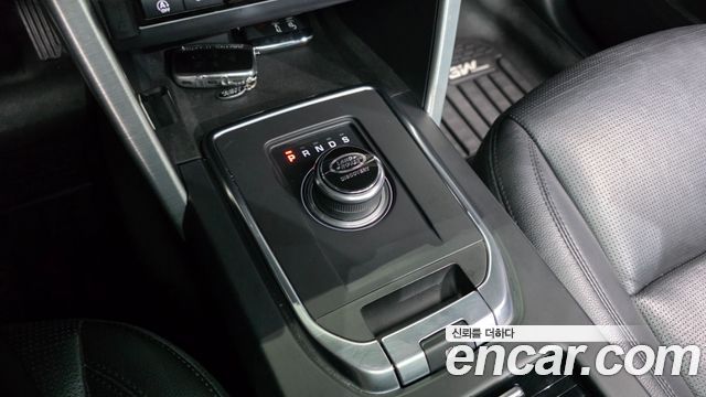 Land Rover Discovery Sport 2.0 TD4 SE (150PS) 2019 — фото 9