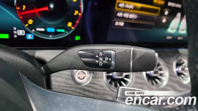 Mercedes-Benz E-Class (W213) E450 4MATIC Cabriolet 2021 — фото 9
