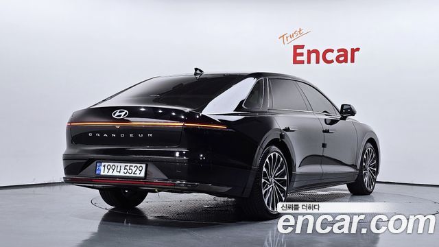 Hyundai Grandeur Hybrid (GN7) Calligraphy 2023 — фото 2
