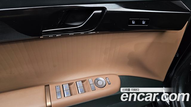 Hyundai Grandeur Hybrid (GN7) Calligraphy 2023 — фото 29