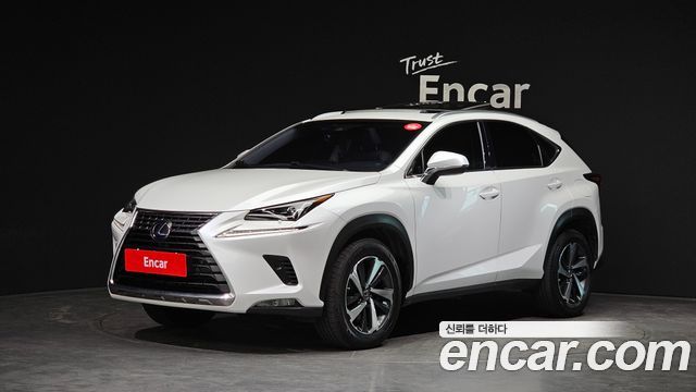 Lexus NX300h Supreme