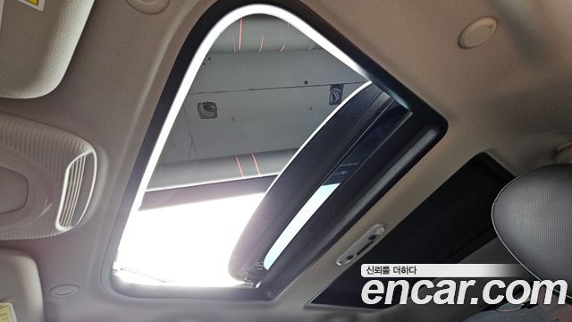 MINI Cooper D 5Door Standard 3rd 2018 — фото 20
