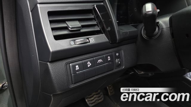 KG Mobility (SsangYong) Rexton Sports Diesel 2.2 4WD Prestige 2022 — фото 17