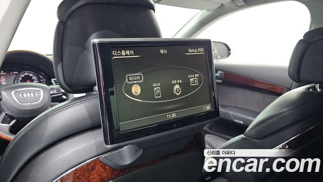 Audi A8 4.2 FSI Quattro LWB D4 2012 — фото 17