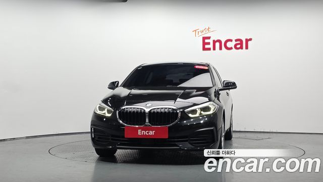 BMW 1 Series (F40) 118d Joy First Edition 2020 — фото 3