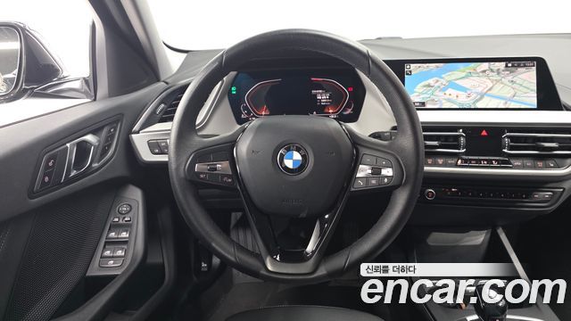 BMW 1 Series (F40) 118d Joy First Edition 2020 — фото 12
