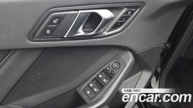 BMW 1 Series (F40) 118d Joy First Edition 2020 — фото 19