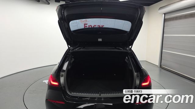 BMW 1 Series (F40) 118d Joy First Edition 2020 — фото 20