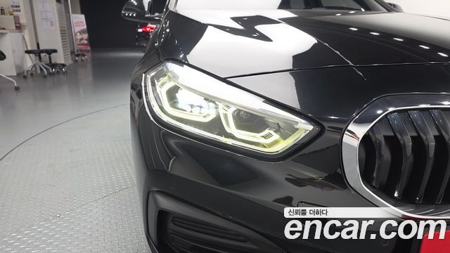 BMW 1 Series (F40) 118d Joy First Edition 2020 — фото 22