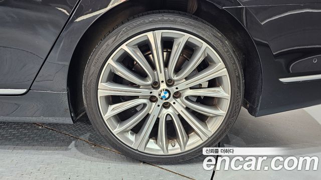 BMW 7 Series (G11) 750Li xDrive 2016 — фото 5