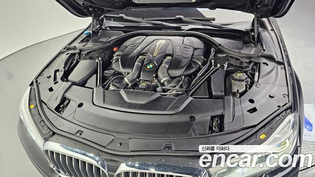 BMW 7 Series (G11) 750Li xDrive 2016 — фото 6