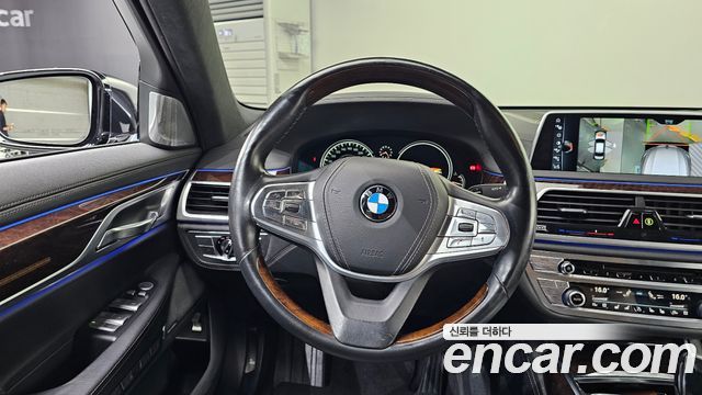 BMW 7 Series (G11) 750Li xDrive 2016 — фото 13