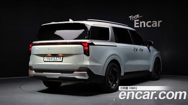 Kia Carnival (IV) Gasoline 9-Seater Prestige 2024 — фото 2