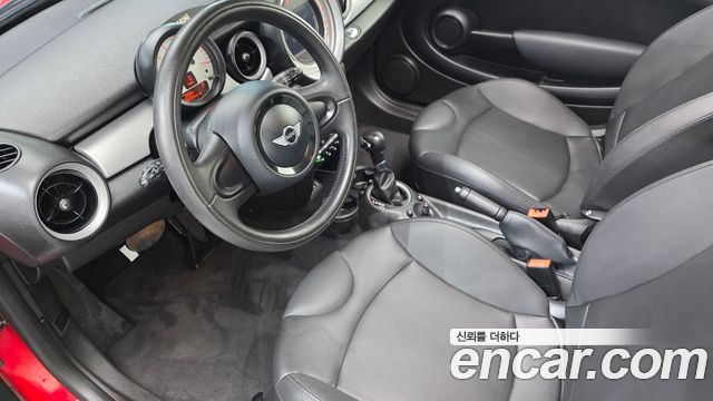 MINI Cooper D Clubman Standard 1st 2014 — фото 7