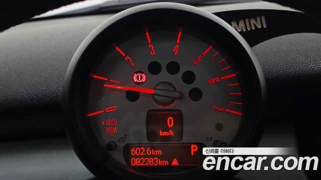MINI Cooper D Clubman Standard 1st 2014 — фото 8