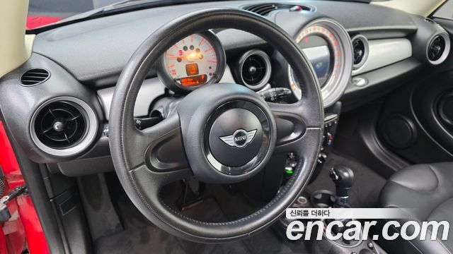MINI Cooper D Clubman Standard 1st 2014 — фото 14