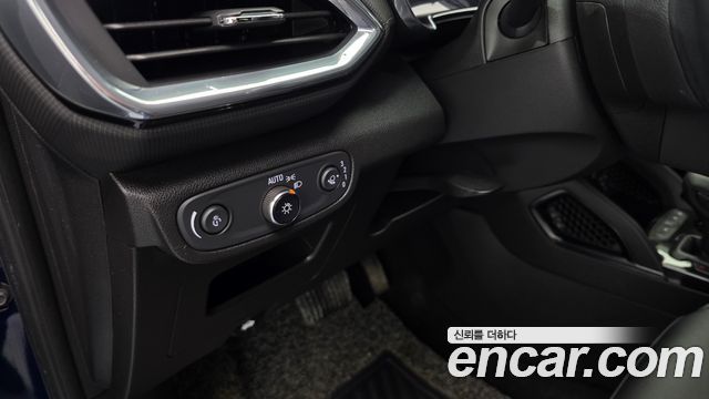 Chevrolet Trailblazer 1.3 Turbo 2WD LT 2022 — фото 19