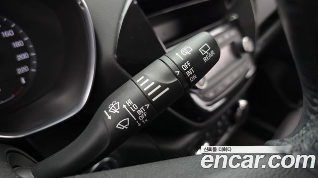 Chevrolet Trailblazer 1.3 Turbo 2WD LT 2022 — фото 20