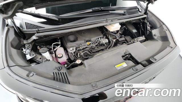 Toyota Alphard (IV) 2.5 HEV Executive AWD 2024 — фото 6