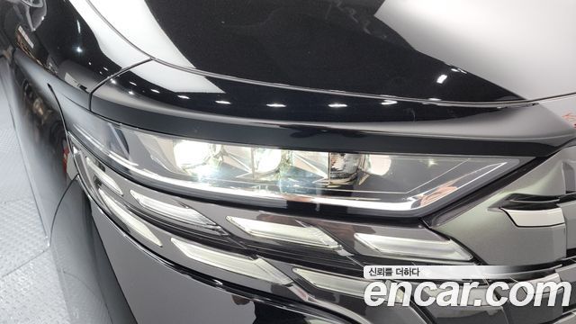 Toyota Alphard (IV) 2.5 HEV Executive AWD 2024 — фото 22
