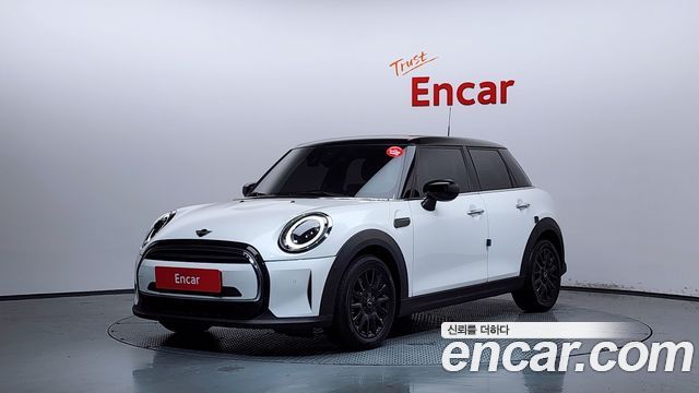 MINI Cooper 5Door Classic Third Generation