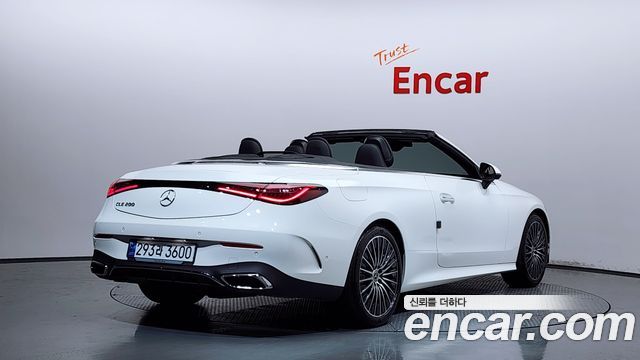 Mercedes-Benz CLE-Class (C236) CLE200 Cabriolet 2025 — фото 2